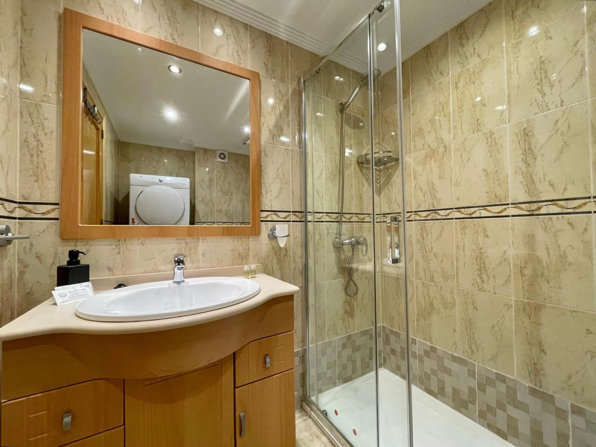 Appartamento Lafrenchtouch - Moderno Y Acogedor Estudio Vista Mar Torremolinos